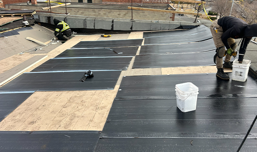 The-Best-Commercial-Roofing-Systems-for-Western-Canadian-Buildings-in-2026