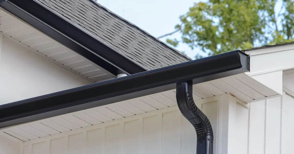 ariteconstructionandroofing-354422-raingutterdownpipe-blogbanner3