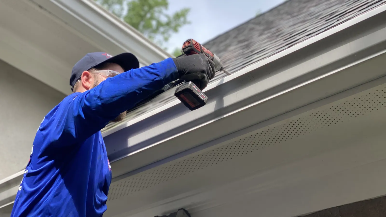 eavestrough-gutter-repair-edmonton