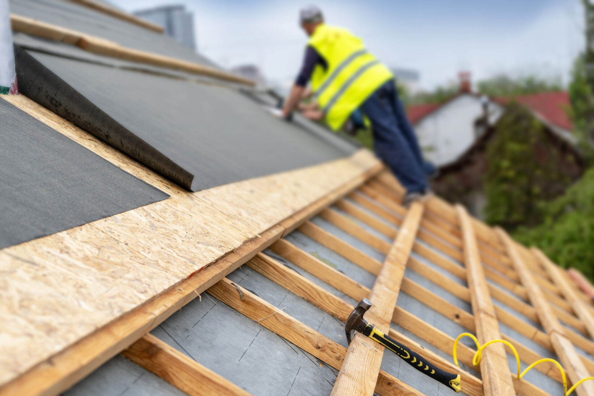 emergency-roof-repair-contractor-vancouver-scaled
